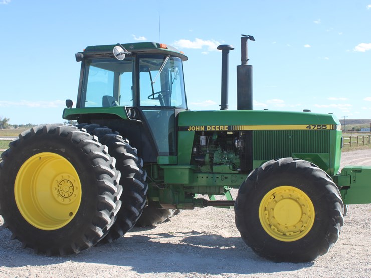 john-deere-4755-image-6