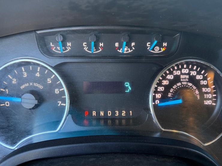 2014-ford-f150-image-27