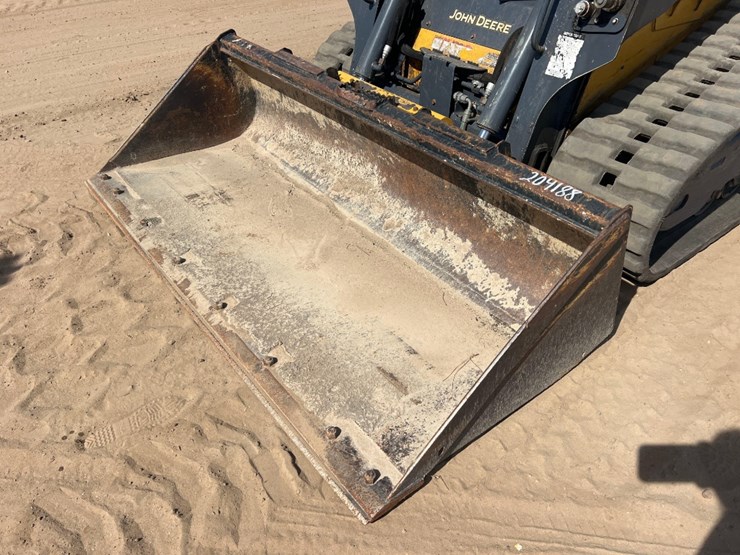 2020-deere-317g-image-9