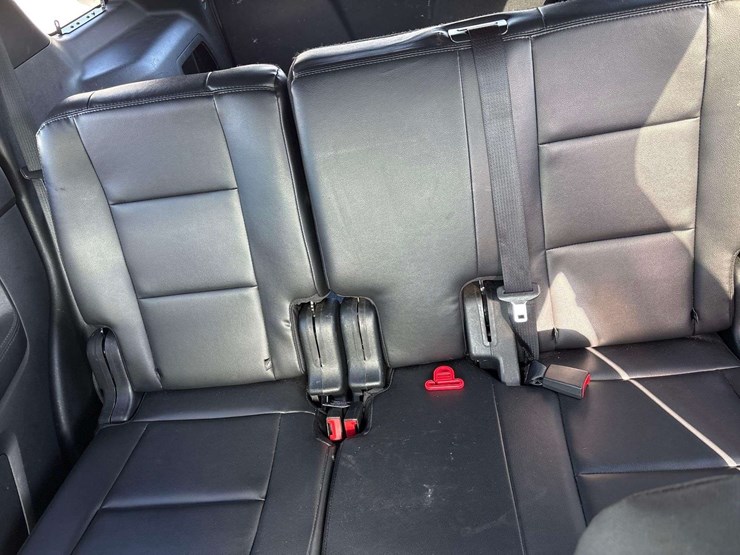 2018-ford-explorer-image-23