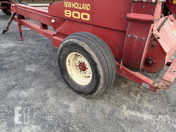 new-holland-900-image-23