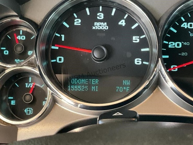 2013-chevrolet-silverado-1500-image-17