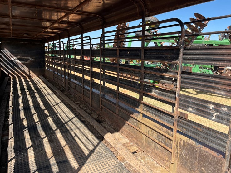 #t8221-•-1994-ww-32x6-gn-trailer-image-14