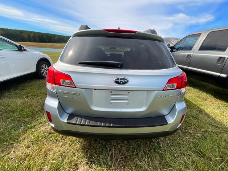 2012-subaru-outback-(at,-awd,-2.5l,-miles-image-7