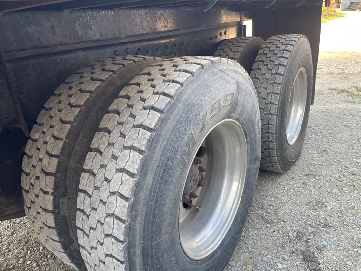 caterpillar-c12-image-37