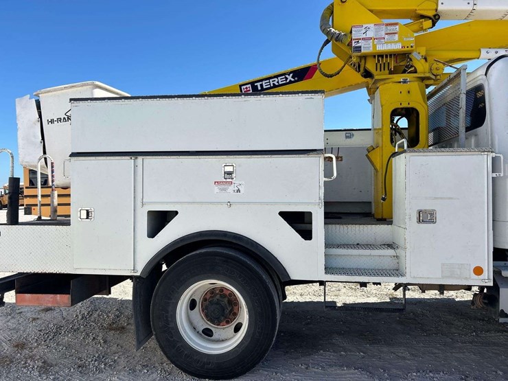 2012-freightliner-m2-106-terex-hi-ranger-tl41-41ft-insulated-bucket-truck-image-21