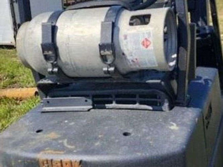 clark-forklift-image-7