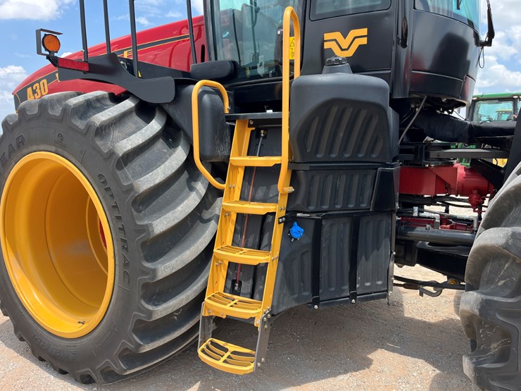 2023-versatile-430-image-15