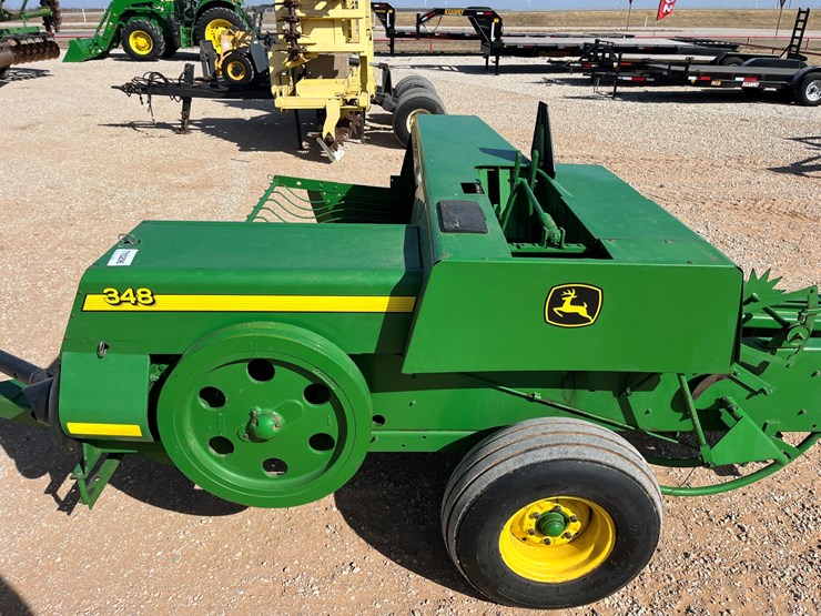 2013-john-deere-348-image-11