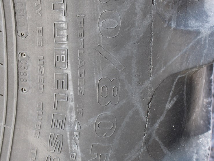 john-deere-8320-image-22