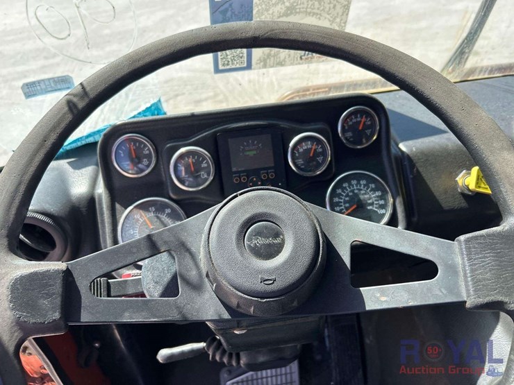 2015-autocar-xpeditor-image-11