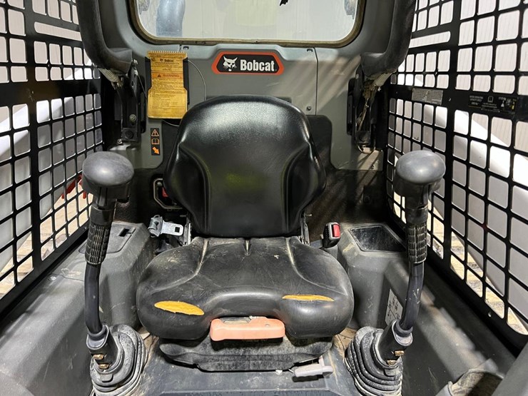 2022-bobcat-t66-image-21