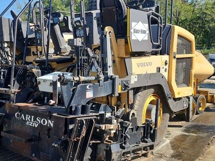 2015-volvo-p7170-image-12