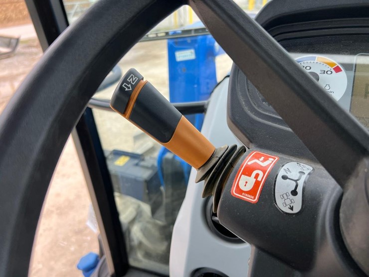 2019-new-holland-t5.120-image-26