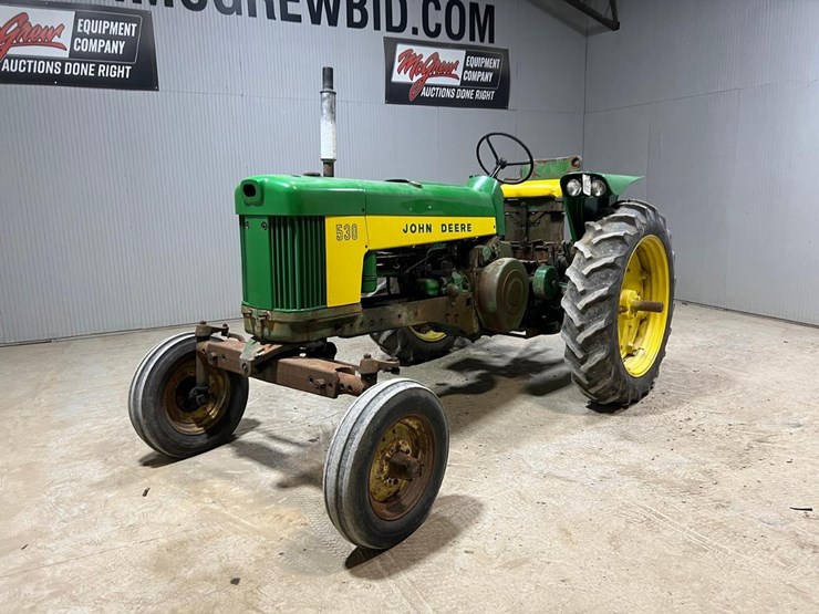 john-deere-530-image-2