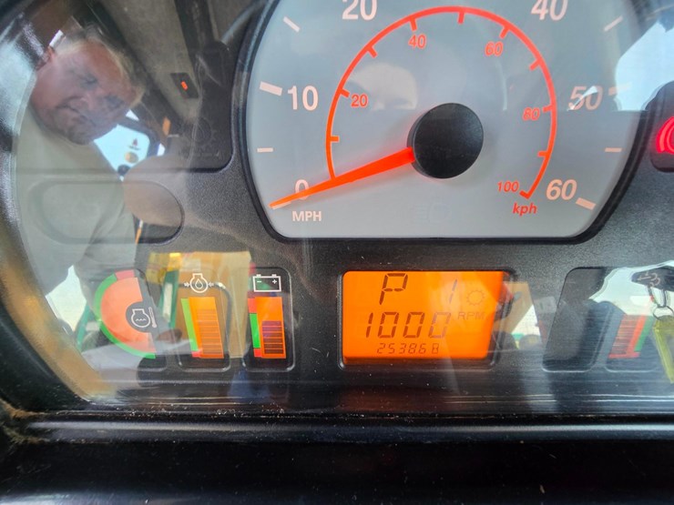 2017-ag-chem-rg1300b-image-24