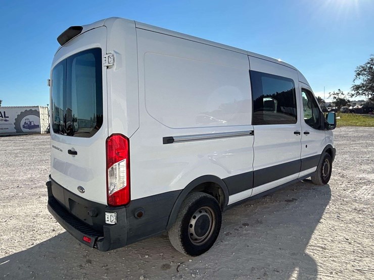 2018-ford-transit-image-3