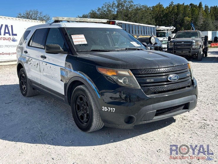 2015-ford-explorer-image-2