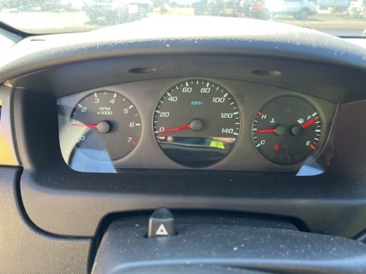 2012-chevrolet-impala-sedan-image-24