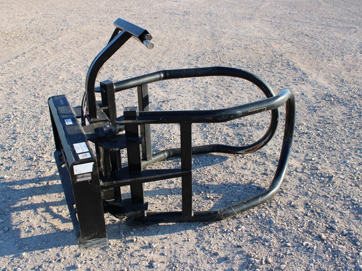 #2098-•-#2098--worksaver-ssbh2072-wrapped-bale-grabber-skid-steer-attach,-like-new-image-4