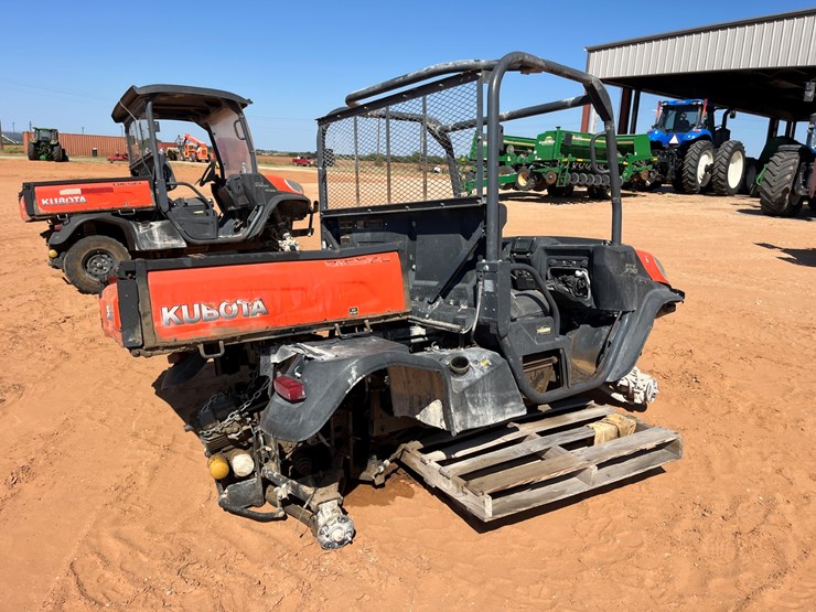 2014-kubota-rtv-x900-image-4