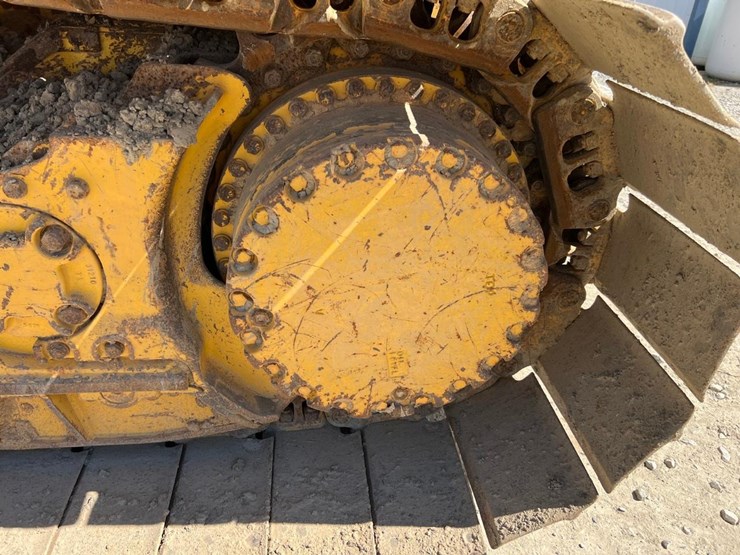 2016-komatsu-d61px-24-image-16