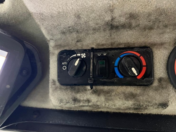 2023-bobcat-t66-image-26