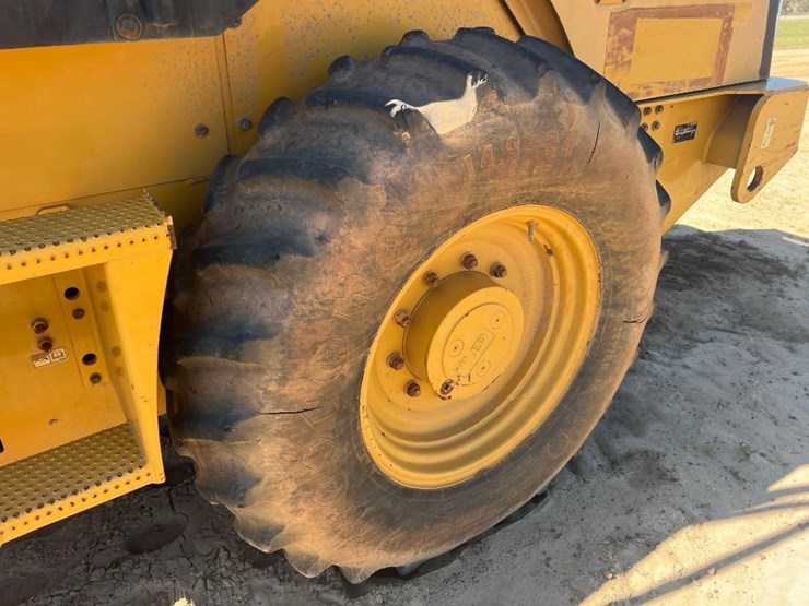 caterpillar-cp44-image-15