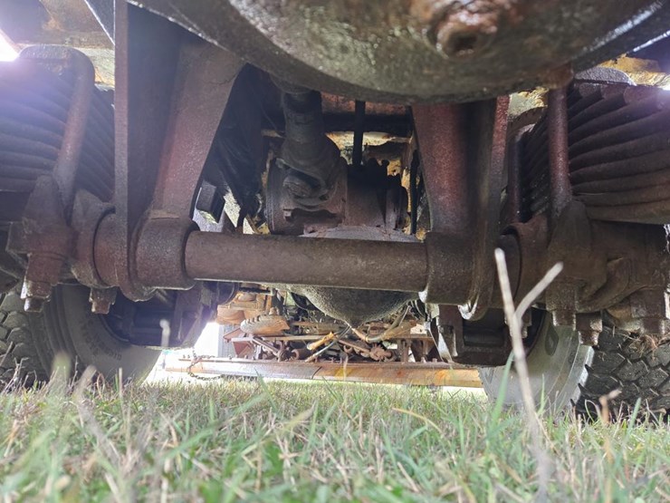 1989-mack-rd690s-image-46