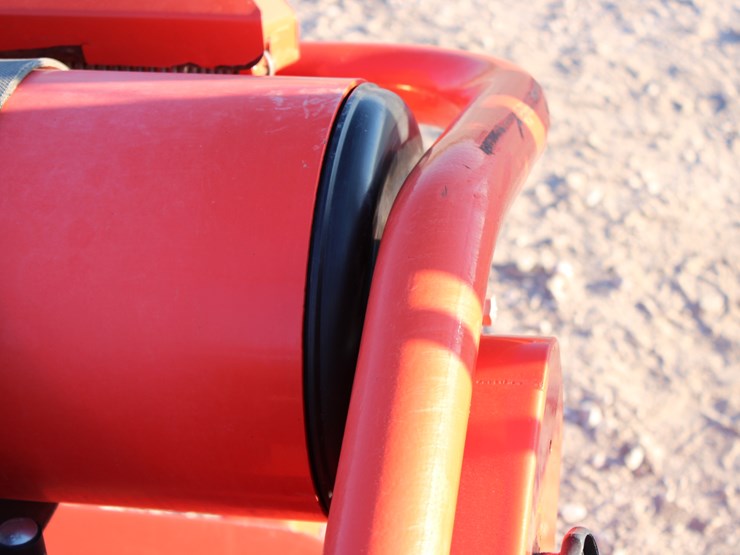 #2097-•-#2097--kuhn-rw1610-single-bale-wrapper-with-twin-wrapper,-monitor,-great-shape-with-low-use!-image-31