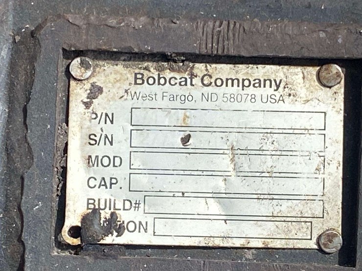 2016-bobcat-e85-image-13