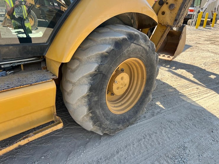 caterpillar-430e-image-14