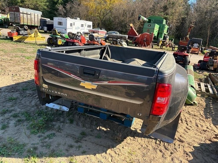 chevrolet-silverado-image-3