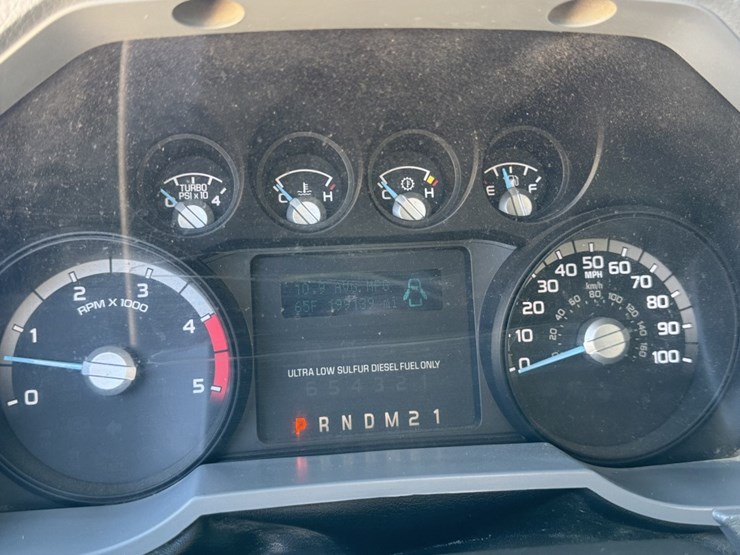 2012-ford-f550-image-12