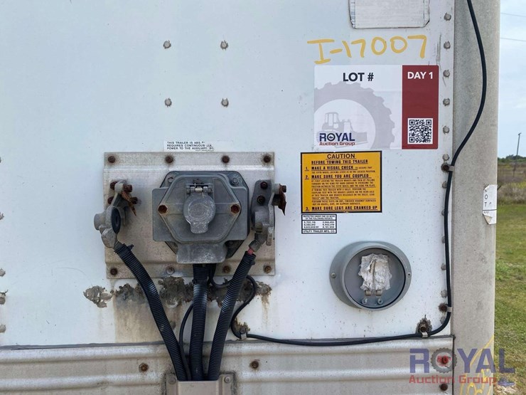 2014-utility-4000dx-image-28