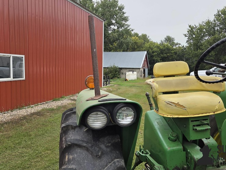 1963-john-deere-3010-image-13