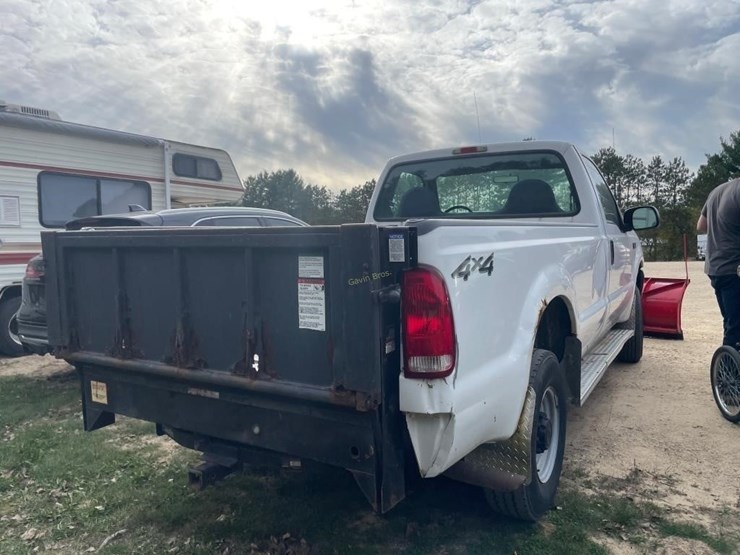 2000-ford-f250-xl-image-10