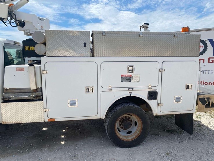 2012-altec-at200a-image-19