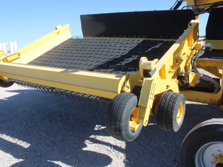 #2033-•-#2033--2015-phiber-hay-merger-image-8