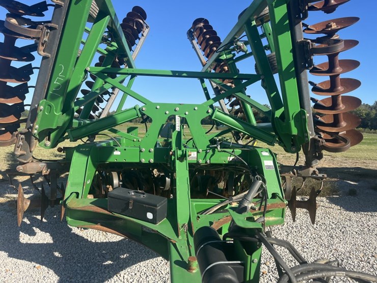 john-deere-2623-image-6