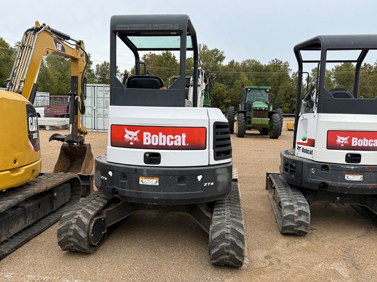 2013-bobcat-e35-image-5