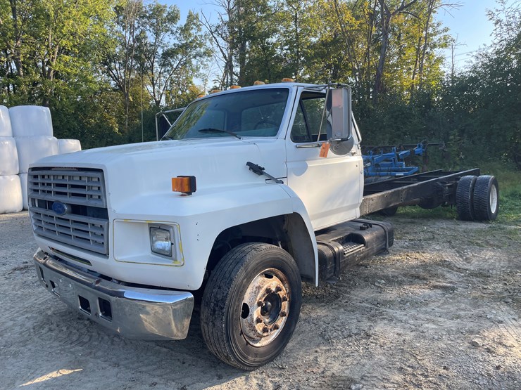 #1017-•-1993-ford-strait-truck,-(has-wi-title)-image-1