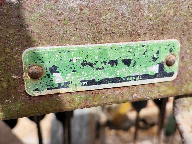 john-deere-640-image-13