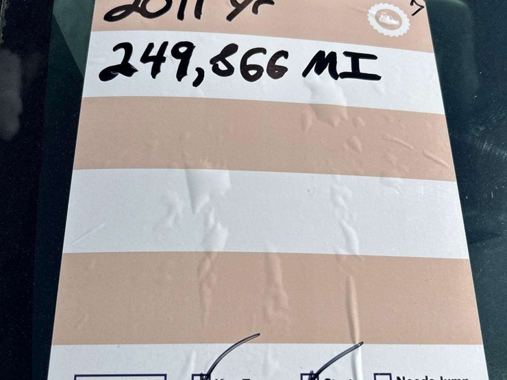 2011-ford-f150-image-32