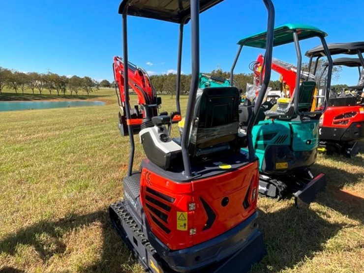 unused-cfg-mx15rx-mini-excavator-(rato-image-8