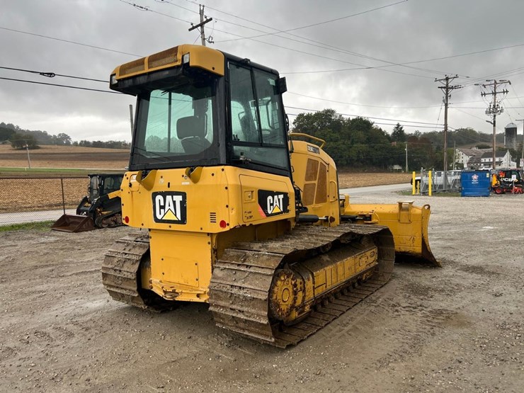 2020-caterpillar-d5k2-lgp-image-5