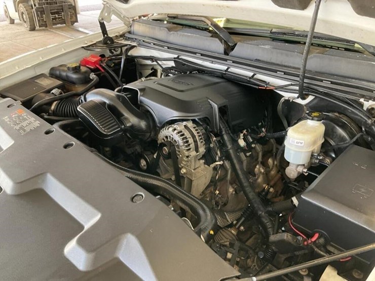 2013-chevrolet-silverado-1500-image-13