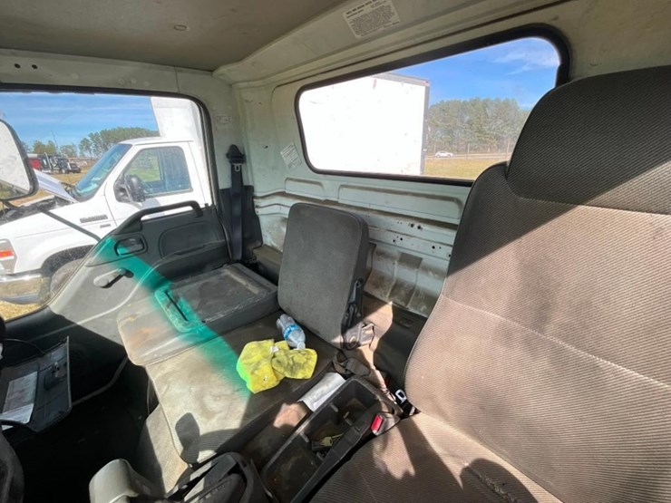 1997-isuzu-cab-&-chassis-image-29