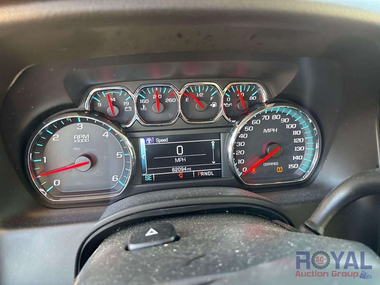 2018-chevrolet-tahoe-image-16