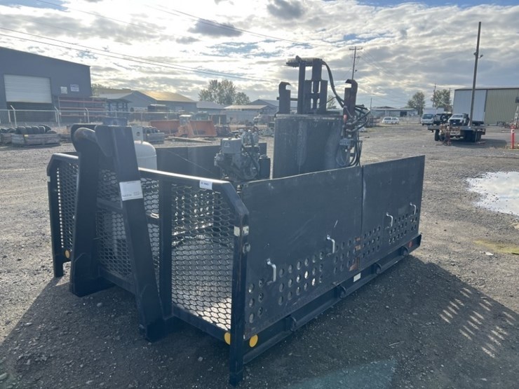 roll-off-thermoplastic-pre-melter-image-1